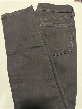 GAP Women's Straight Leg Jeans in Charcoal